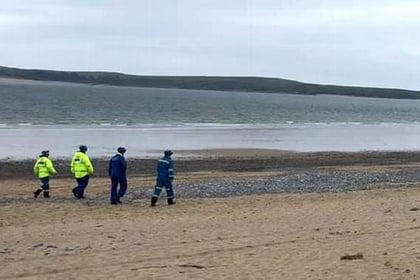 Coastguards investigate reports of abandoned boat on South Beach
