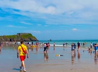 Tenby lifeboats tasked to paddleboarders in difficulty