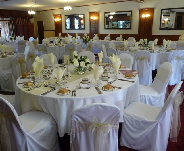 Pembrokeshire wedding venue advises on speeches and toasts