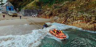 Tenby Townswomen’s Guild mark RNLI anniversary with fundraiser Nicole