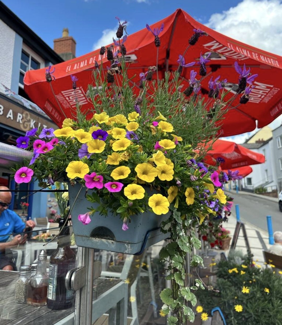 Blooming marvellous - Saundersfoot selected to represent Wales in 2024 ...