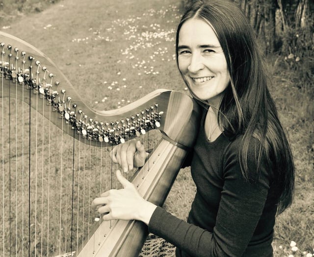 Hear harpist Jess Ward at Tenby